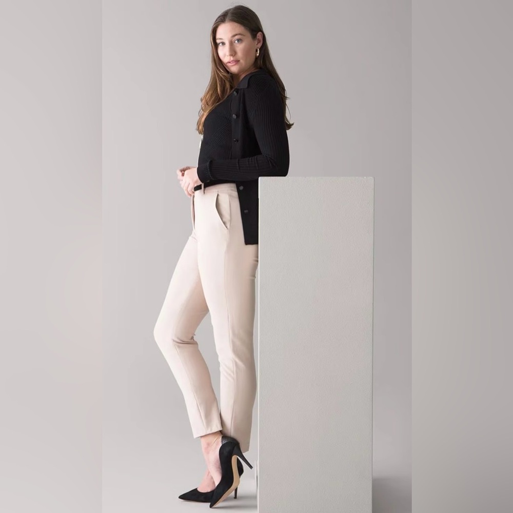 NWOT Curvy WHBM Elle Slim Ankle Comfort Stretch Pant